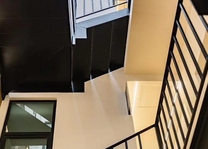 The Boutique 187 By Vh *